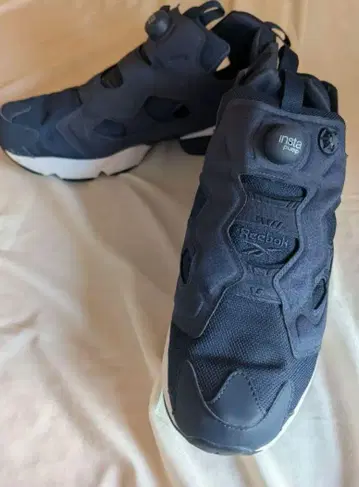 즉시 발송 미사용급 Reebok 인스타펌프 퓨리 네이비 30cm