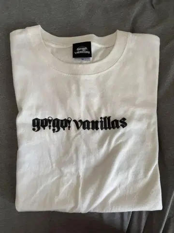 go!go!vanillas 티셔츠