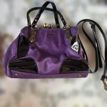 ANNA SUI 귀멸의 칼날 코쵸우 시노부 숄더백