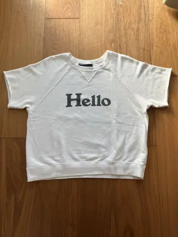 매디슨 블루 Hello 화이트 맨투맨