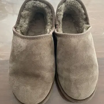 EMU 브라운 어그 부츠