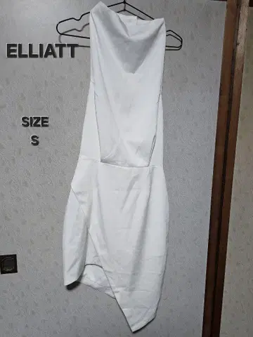 새상품 ELLIATT 원피스 S 사이즈