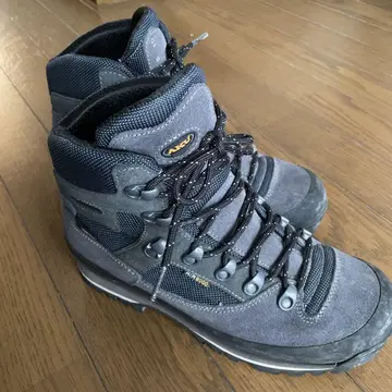 등산화 AKU 액 트레킹 부츠 24cm