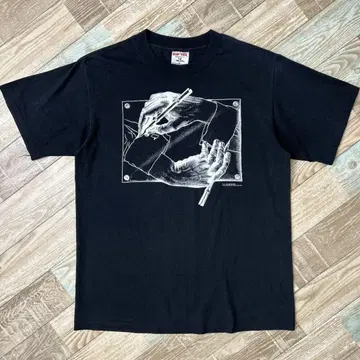 USA 90s ESCHER 에셔 티셔츠 그리는 손 블랙 아트