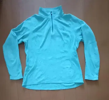 The North Face 하프 지퍼 긴팔 플리스