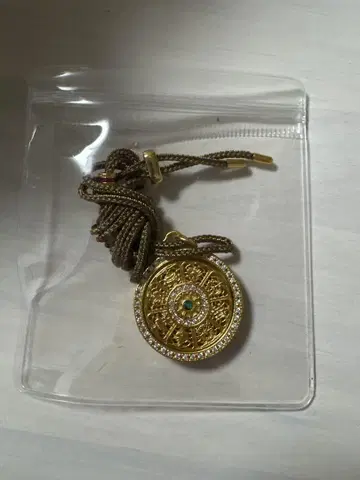 새상품 오사카 간사이 만박 쿠루쿠루 목걸이 네팔 액세서리 마와루