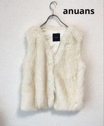새상품급 anuans 숏 퍼 베스트 아이보리 가을/겨울 트렌드