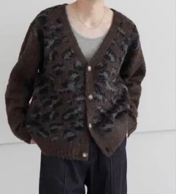 레오파드 무늬 니트 가디건
