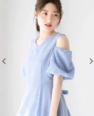 스카이블루 오프숄더 롱 원피스 반팔