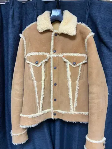 [ JELADO ] Ripcity Jacket 립시티 자켓 무스탕