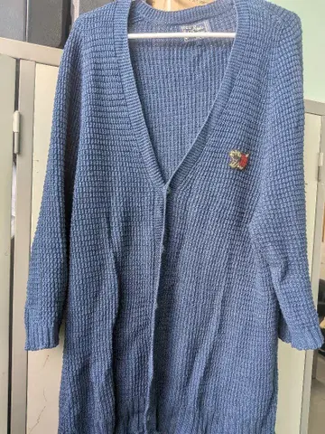 스튜디오 다티산 네이비 로고 가디건 L 사이즈