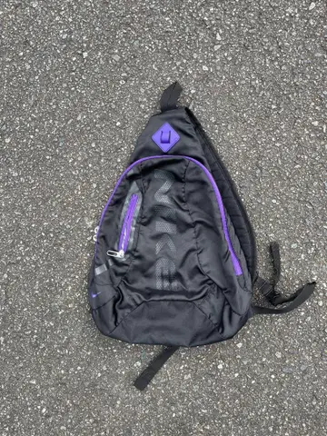 NIKE 원 숄더 슬링 백 90-00s Y2K 화이트 택 로고