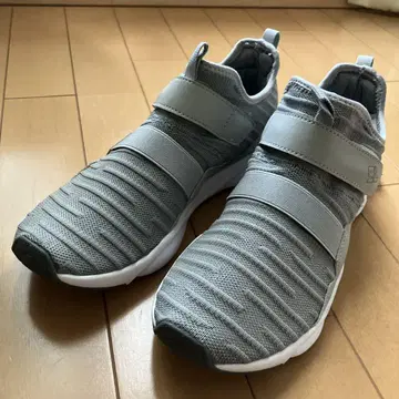그레이 슬립온 스니커즈 25.0cm