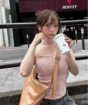 andmary Vera knit bare tops 편의점 결제 불가