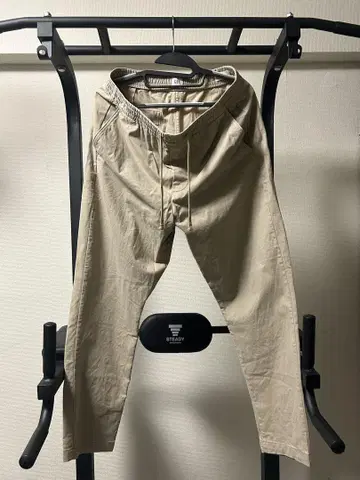 GAP 베이지 팬츠 M 사이즈