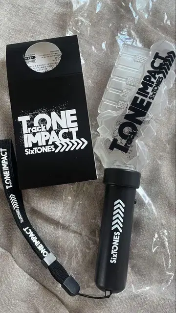 SixTONES TONE IMPACT 응원봉, 은색 테이프