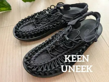 KEEN UNEEK 유니크 블랙 샌들 27
