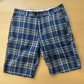 새상품급 J.CREW 네이비 체크 무늬 숏팬츠