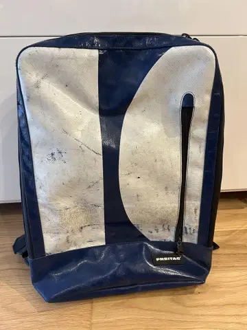 FREITAG 백팩 파랑/화이트