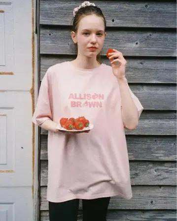 ALLISON BRAWN 마이멜로디 콜라보 t셔츠