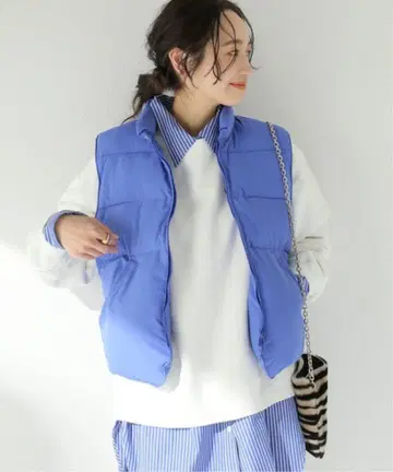 Spick & Span 충전솜 숏 베스트 파랑