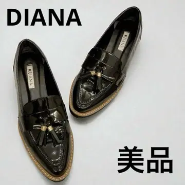 [ 새상품급 ] DIANA 다이애나 태슬 로퍼 에나멜 통굽 블랙 24cm