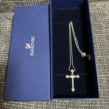 Swarovski 크로스 목걸이