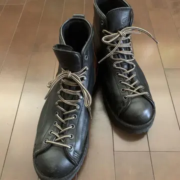 Danner (다너) 우즈맨 부츠 블랙 뒤꿈치 부분 브라운 스웨이드