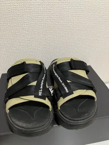 MEI 리사이클 나일론 샌들 베이지