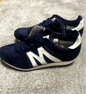 [새상품] 미즈노 MIZUNO MR1 남성용 신발 네이비 26cm