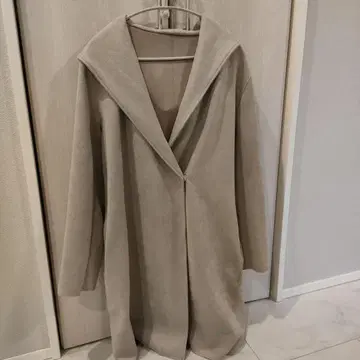 PATTERN fiona 후드 부착 스웨이드 코트