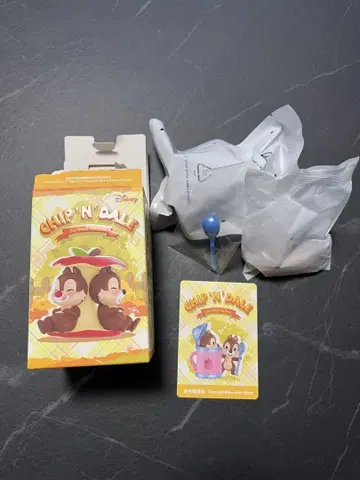 팝마트 칩과 데일 피규어