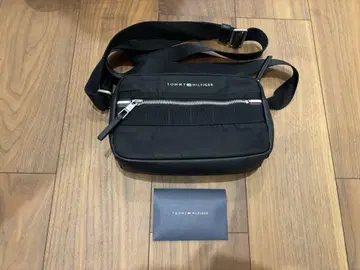 TOMMY HILFIGER 블랙 숄더백