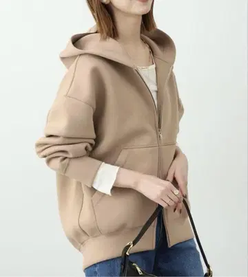 볼륨 집업 후디