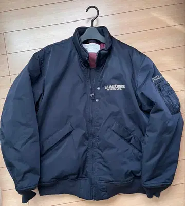 AVIREX 블랙 플라이트 자켓 XL