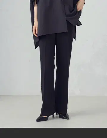 COMME CA MODELS 폴리에스테르 스트레치 세미 플레어 팬츠