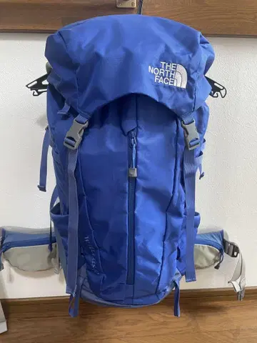 THE NORTH FACE 파랑 백팩