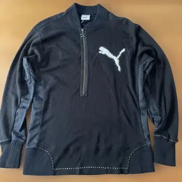 [ 새상품급 ] 푸마 PUMA 블랙 하프 지퍼 니트 빅 자수 로고