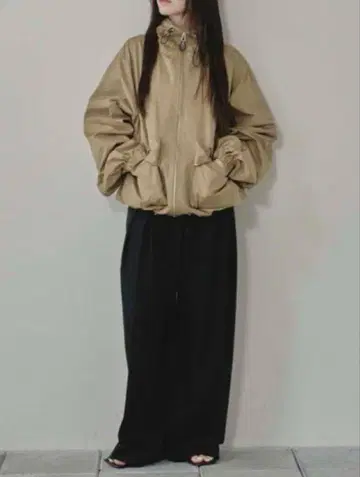 TODAYFUL 베이지 마운틴 후드티