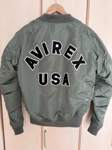 AVIREX MA-1 자켓 올리브 그린
