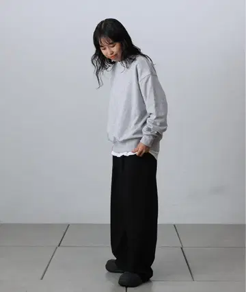 쭈리 소매 자수 풀오버