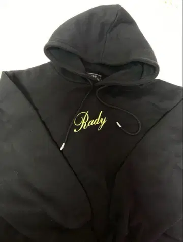 Rady 블랙 후드티 S 사이즈