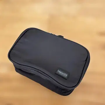 lapoche 블랙 트래블 파우치