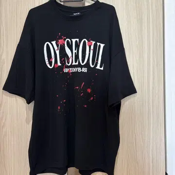 QY 블랙 T셔츠 봄/여름 컬렉션