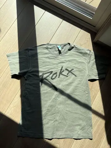 Rokx 로고 올리브 그린 T셔츠