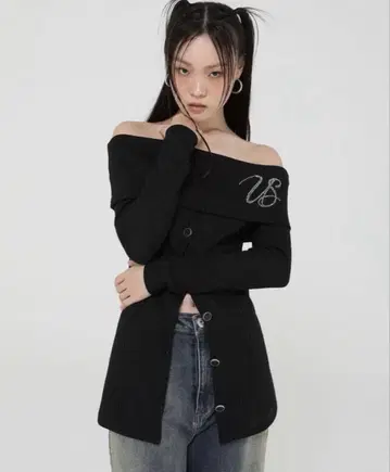 [ Uglyshadow ] BEAD KNIT OFF-SHOULDER