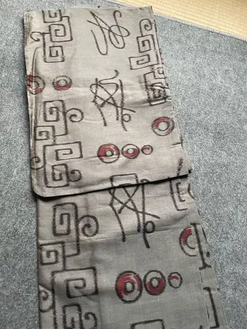 그레이 기하학 패턴 겉옷