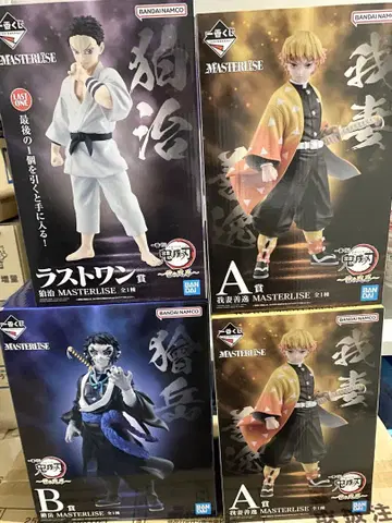 BANDAI MASTERLISE 피규어 세트와 클리어 파일
