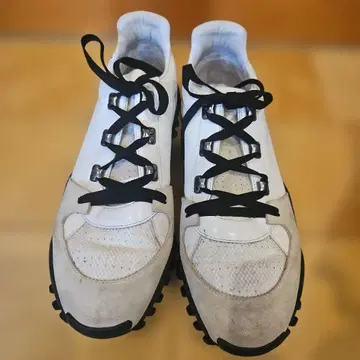 Y-3 화이트 블랙 스니커즈