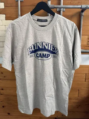 NEWJEANS BUNNIES CAMP 그레이 T셔츠